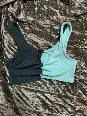 Green and blue crop top and or sports bra